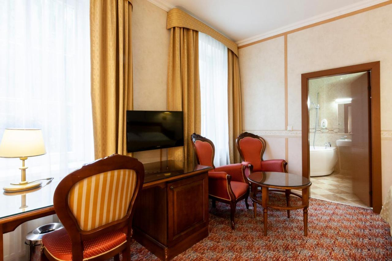 Story Inn Self Check-In Hotel Vilnius Luaran gambar